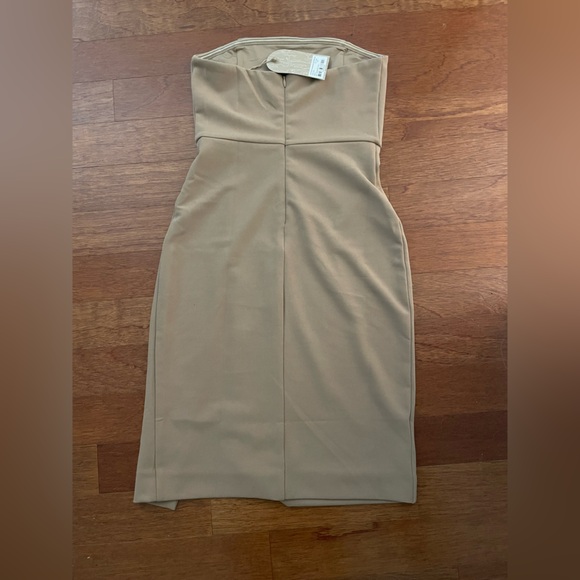 Meshki Rachel Crepe Midi Dress - Picture 4 of 5